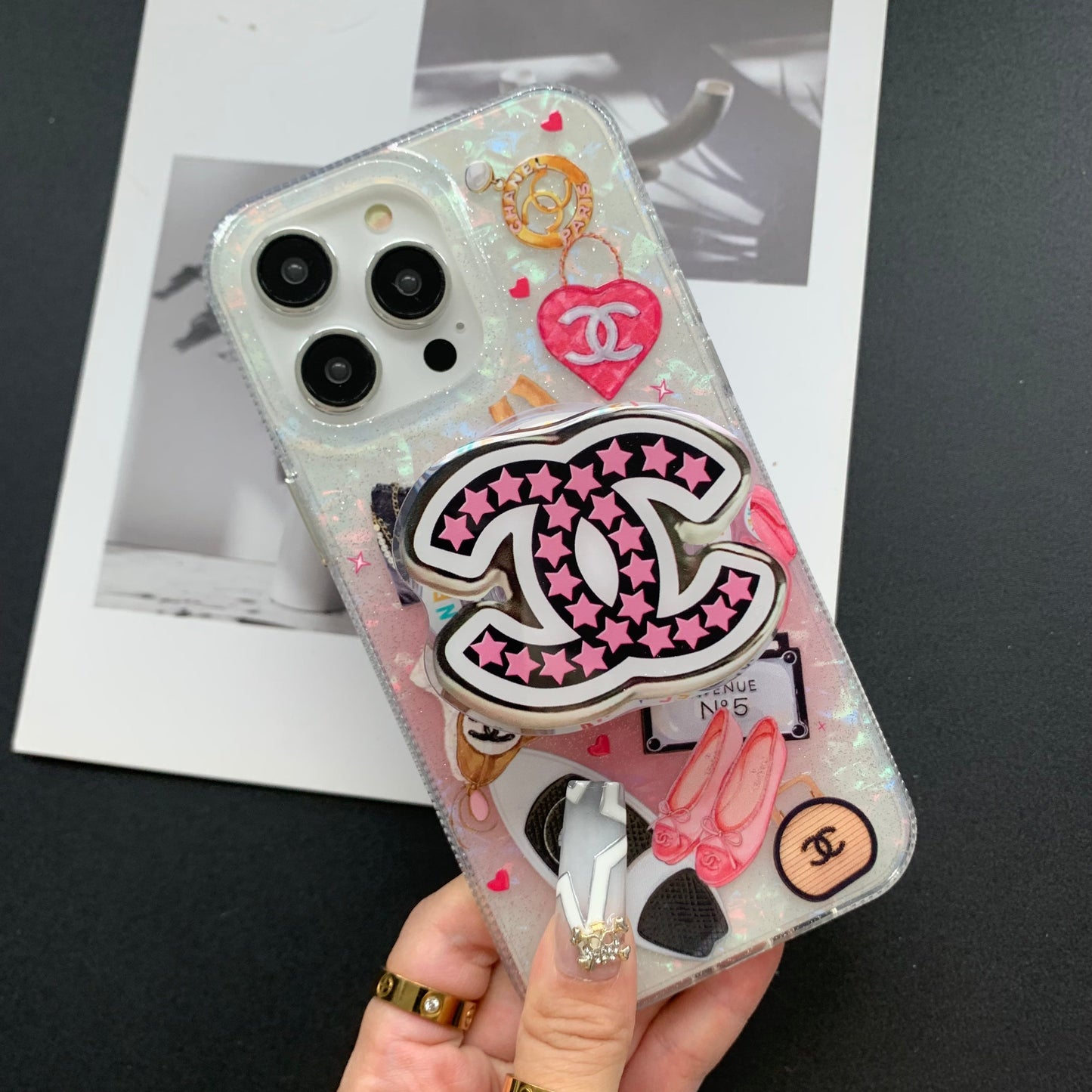 Painting Star C Girl Phone Case with MagSafe Holder