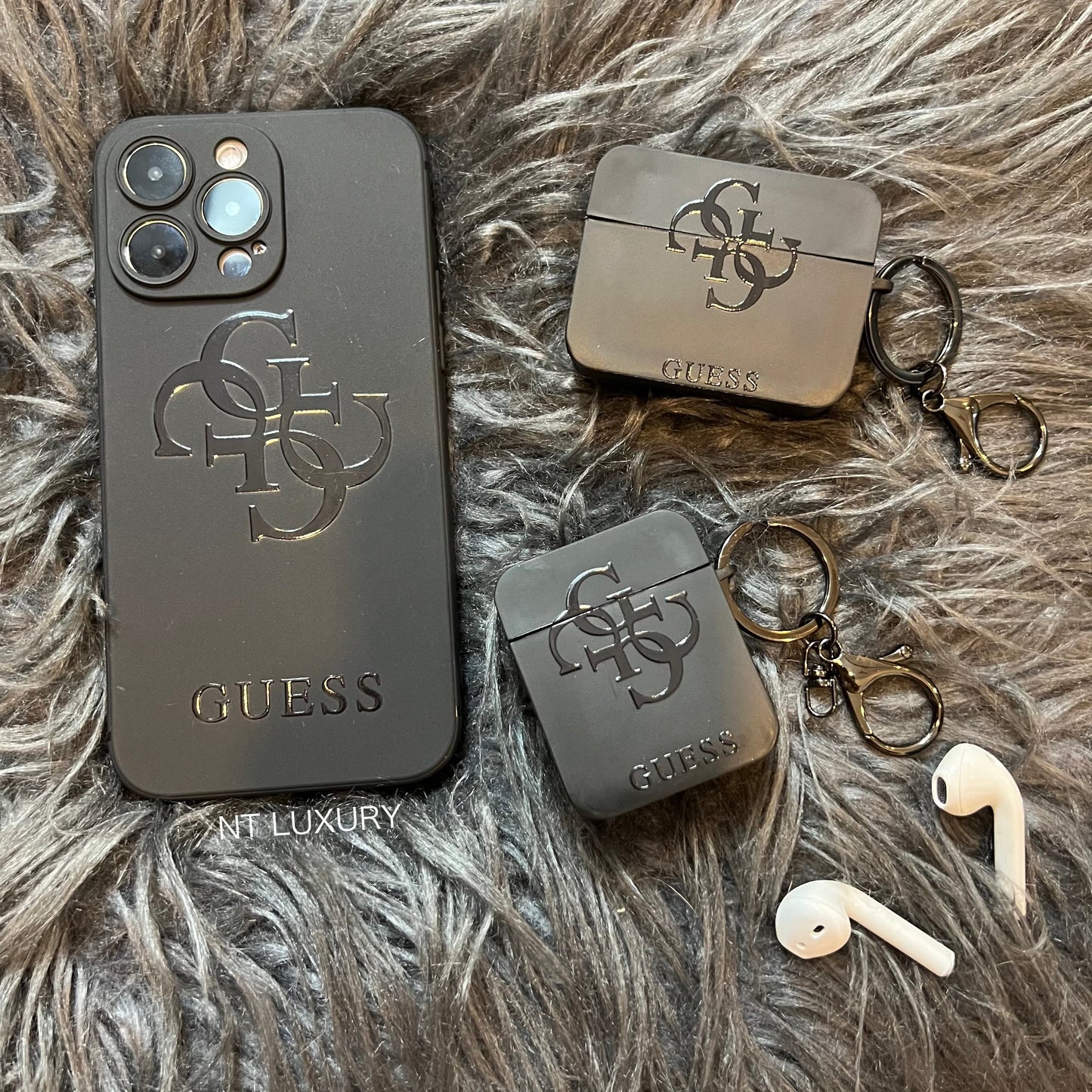 Black Trendy Airpods Case (L GU)