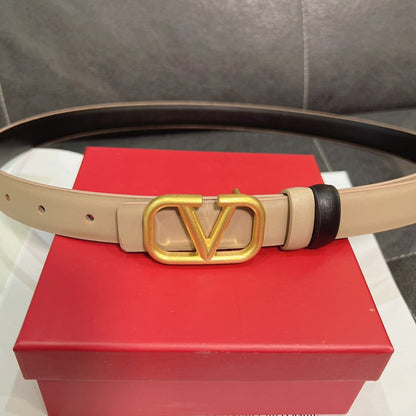 Ceinture Femme en Cuir Brillant à Logo Métallique