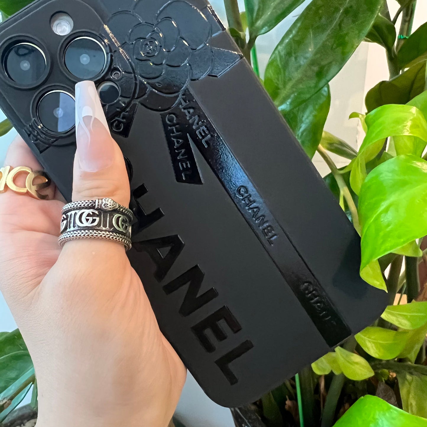 Black Trendy Phone Case ( C Gift )
