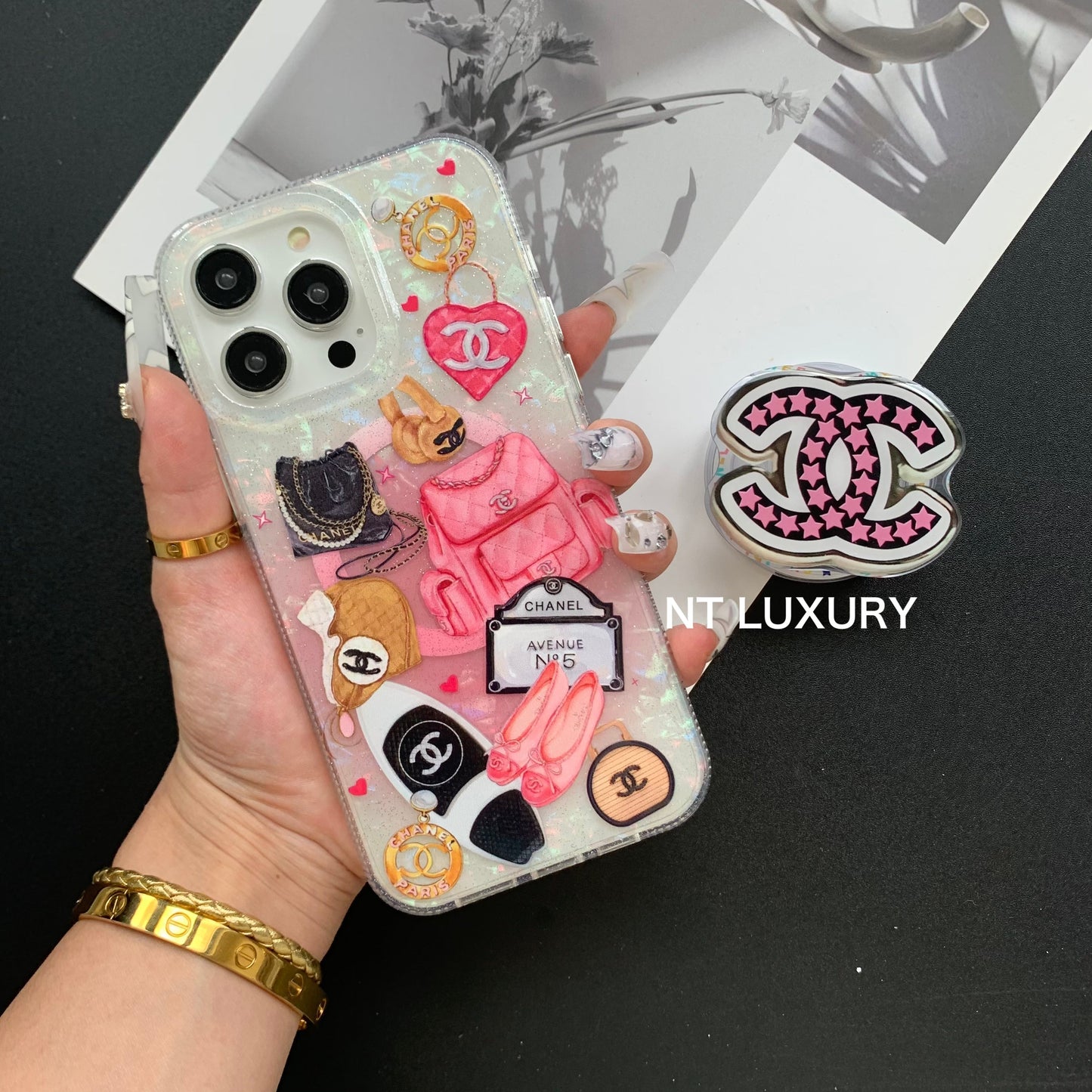 Painting Star C Girl Phone Case with MagSafe Holder