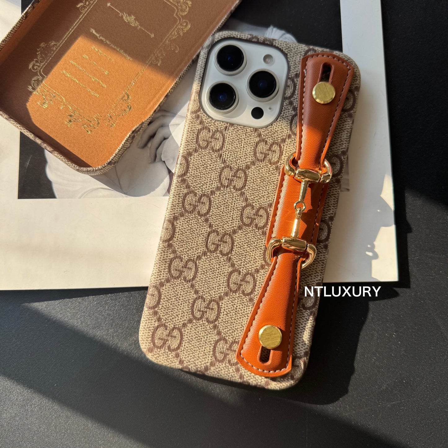 Do Yourself Waistband Design For iPhone