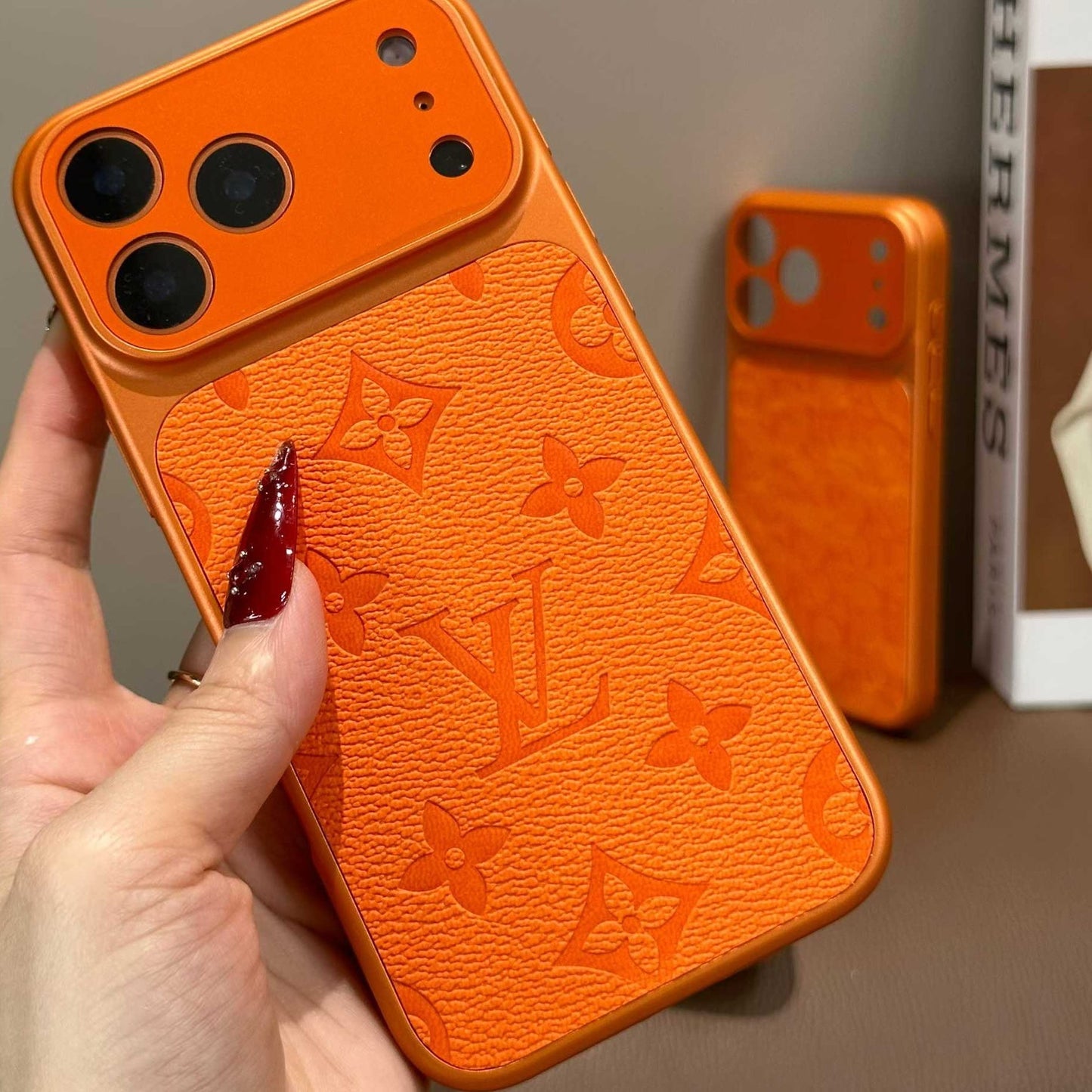 Orangensaft-Handyhülle im ausgefallenen Design