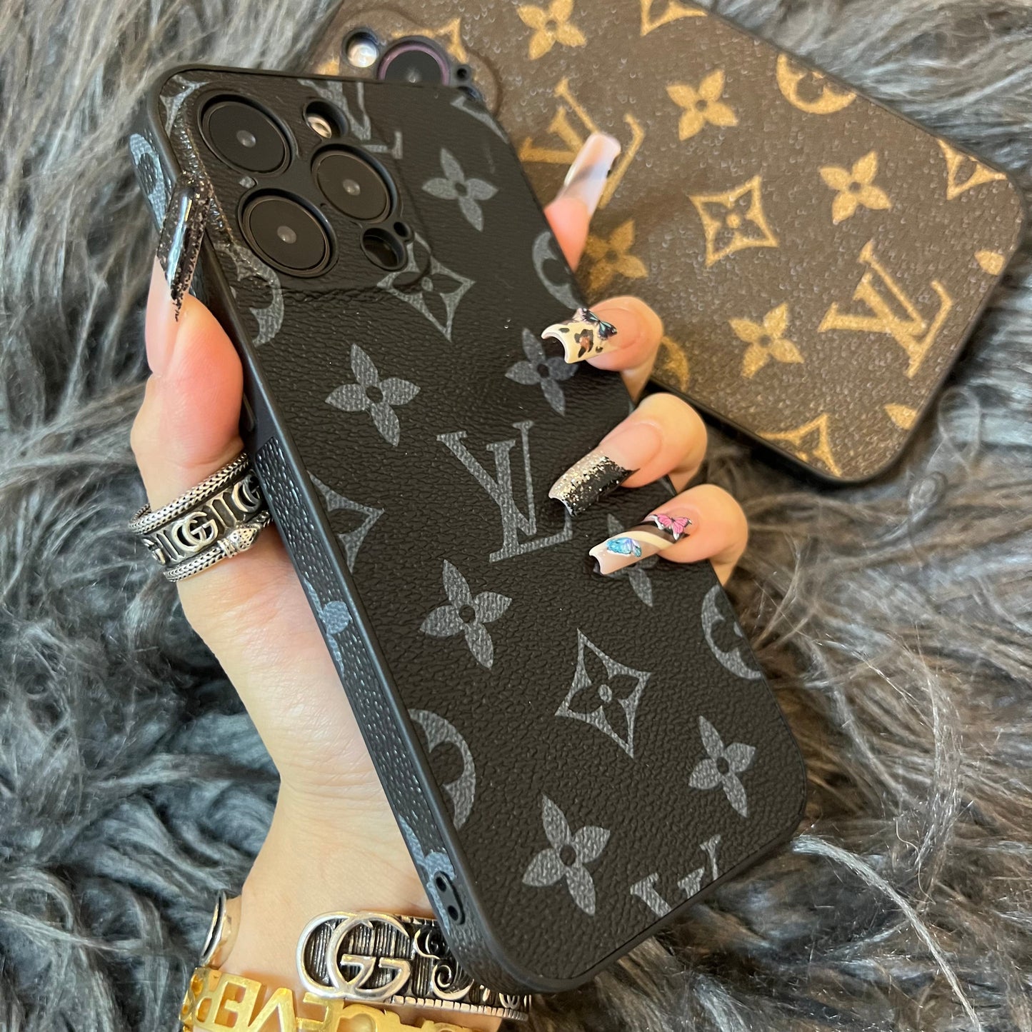 Black Love Phone Case With Camera Protection