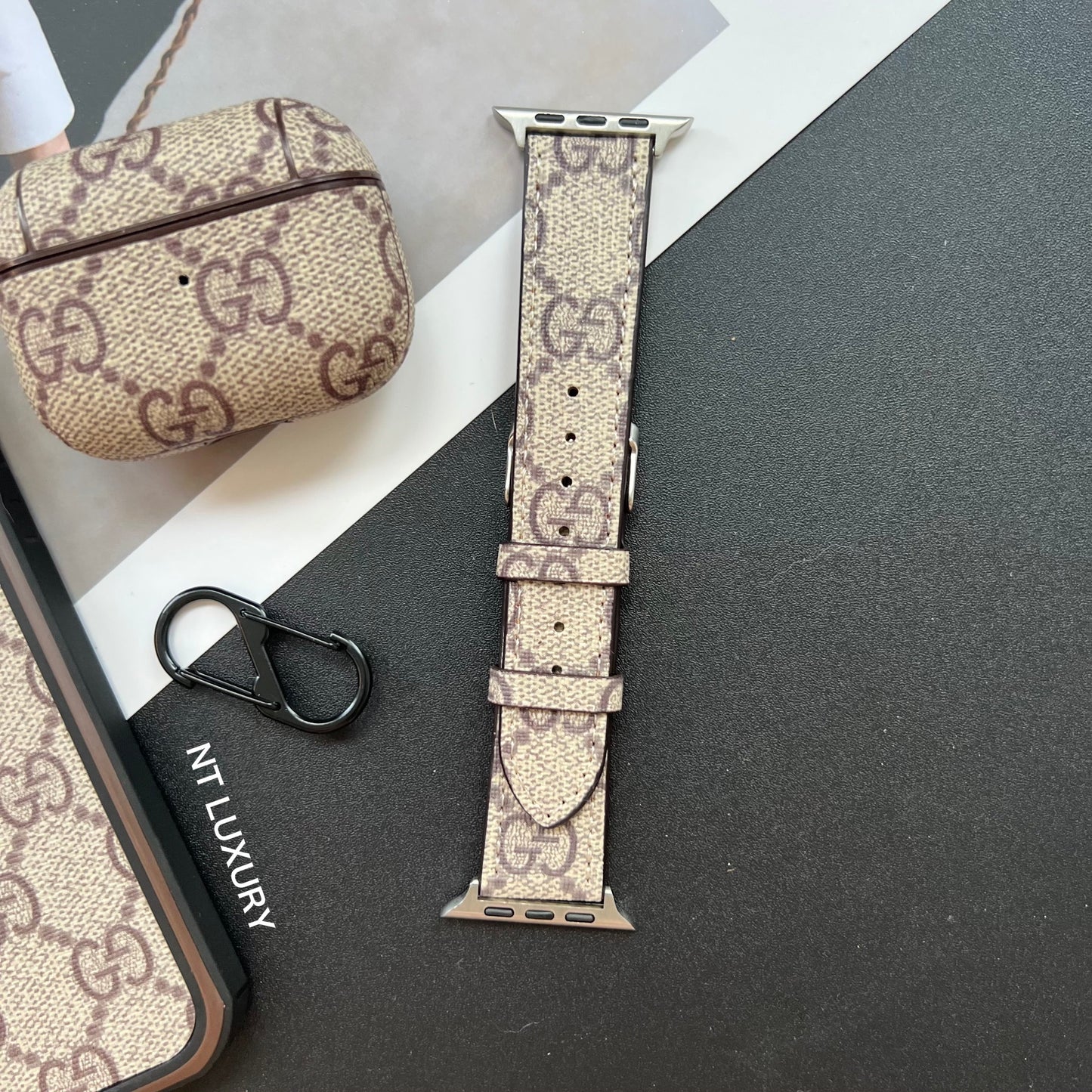 Traditional Touch Airpods Case (G)
