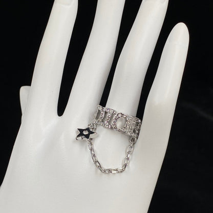Anello aperto personalizzato con catena di stelle
