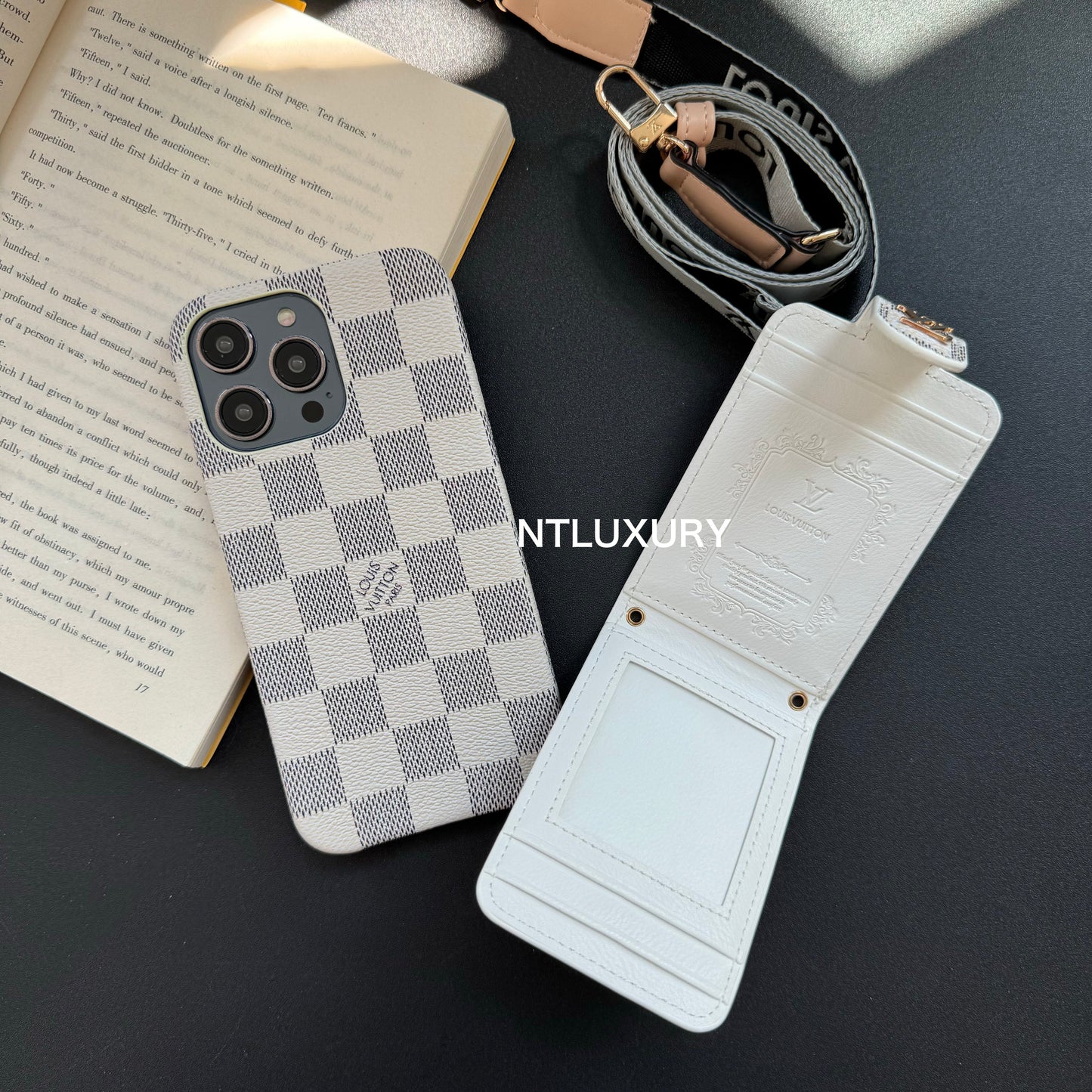 Downside Pocket Design Samsung Case (3 Pieces)