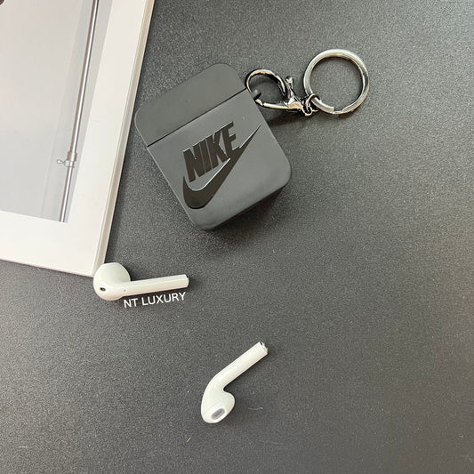 Black Trendy Airpods Case (Nice )