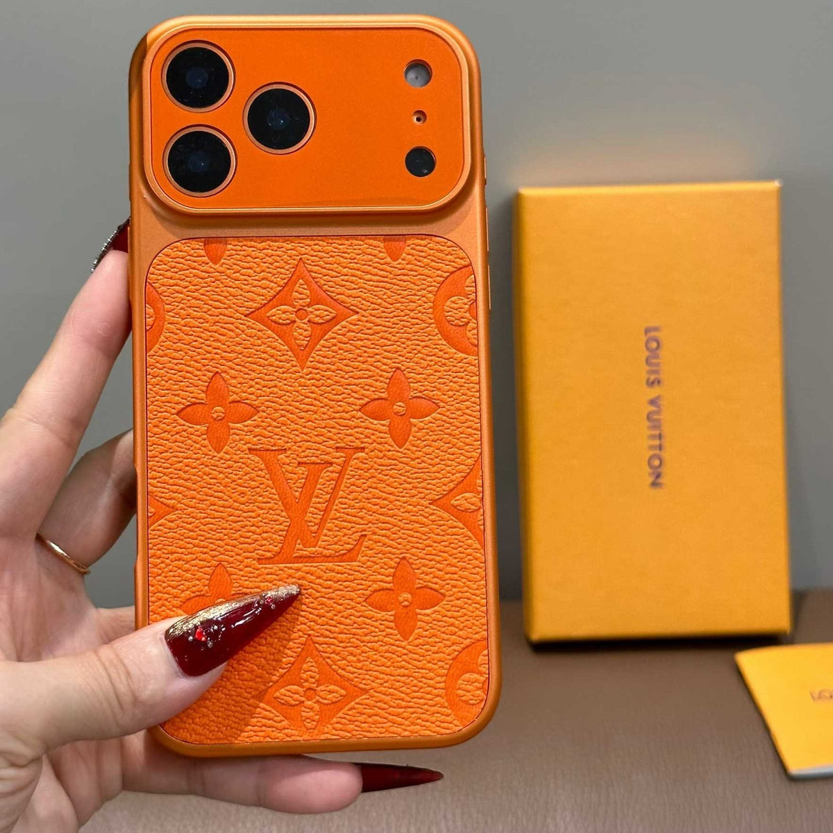 Coque de téléphone motif orange sophistiqué