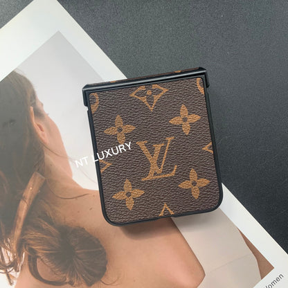 Traditional Floral Samsung Case For Z-Flip Series