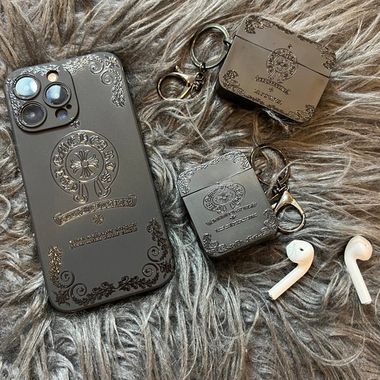 Black Trendy Phone Case (Heart)