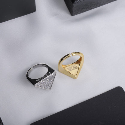 Anillo Abierto de Moda con Triángulo de Diamantes