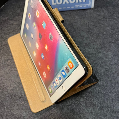 Funda bonita y elegante para iPad (Black Love)