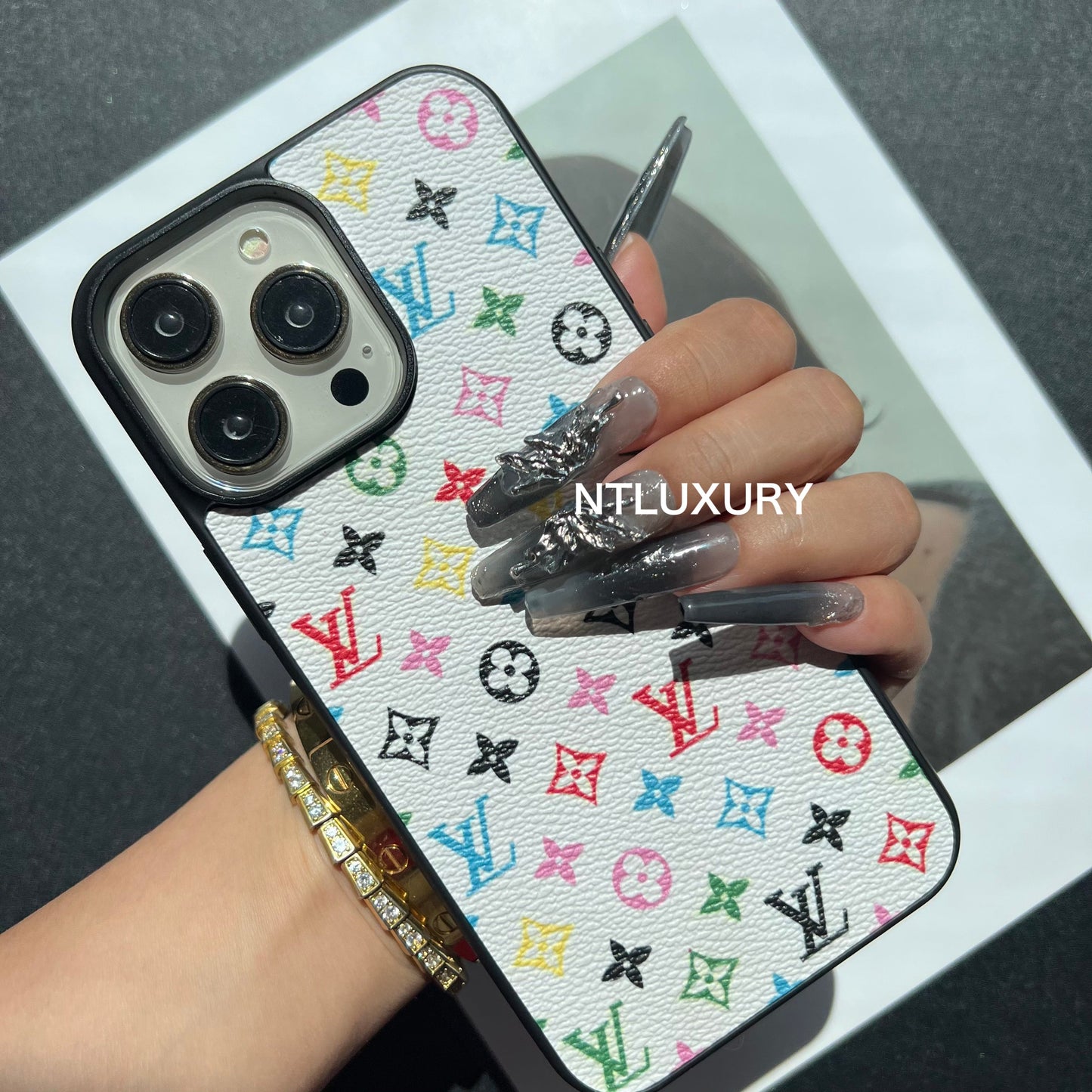 Traditional Love Phone Case (Fancy Small Love - White)