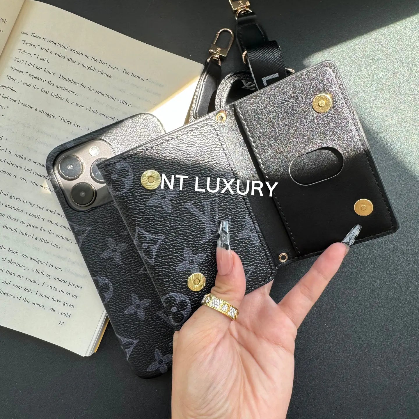 Traditional Floral Fabulous Design Phone Case