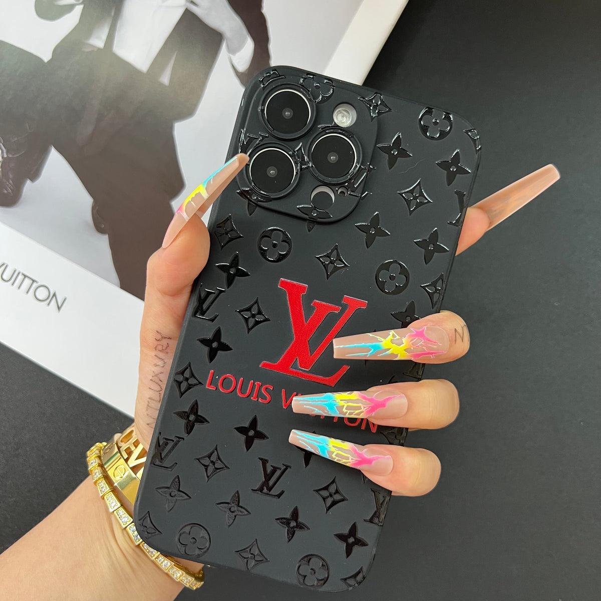 Schwarze Trendy Handyhülle (Big Love)