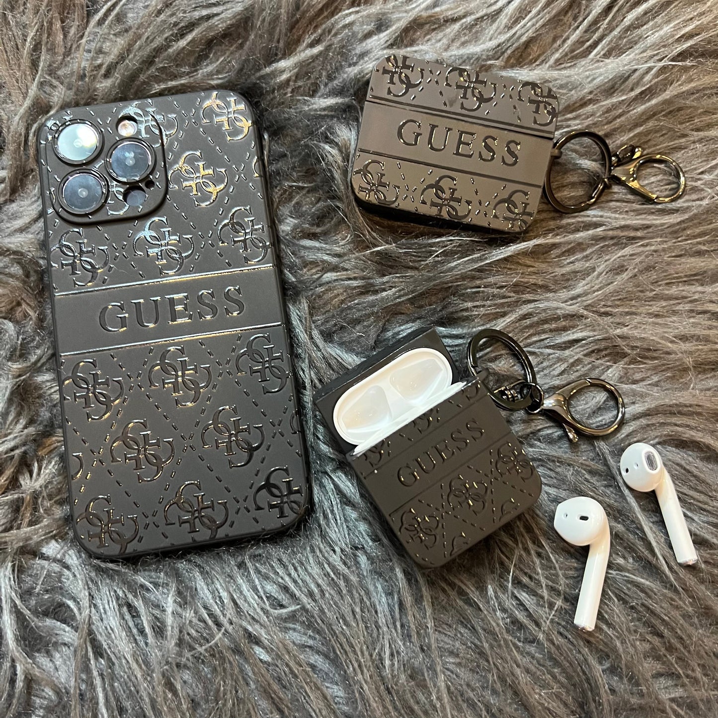 Black Trendy Airpods Case (M GU)