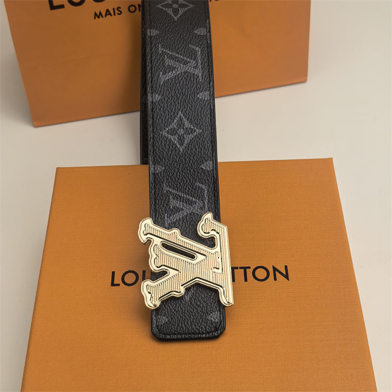 Horizontal Textured Buckle Belt (Black Pattern)