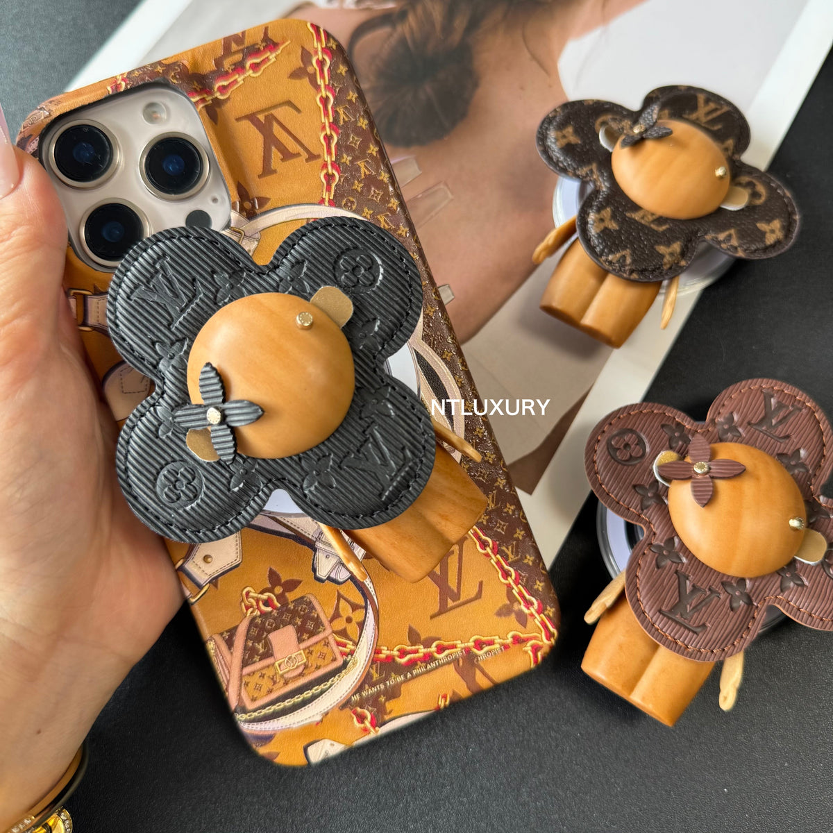 Coque iPhone Vivian Floral Love avec support Magsafe