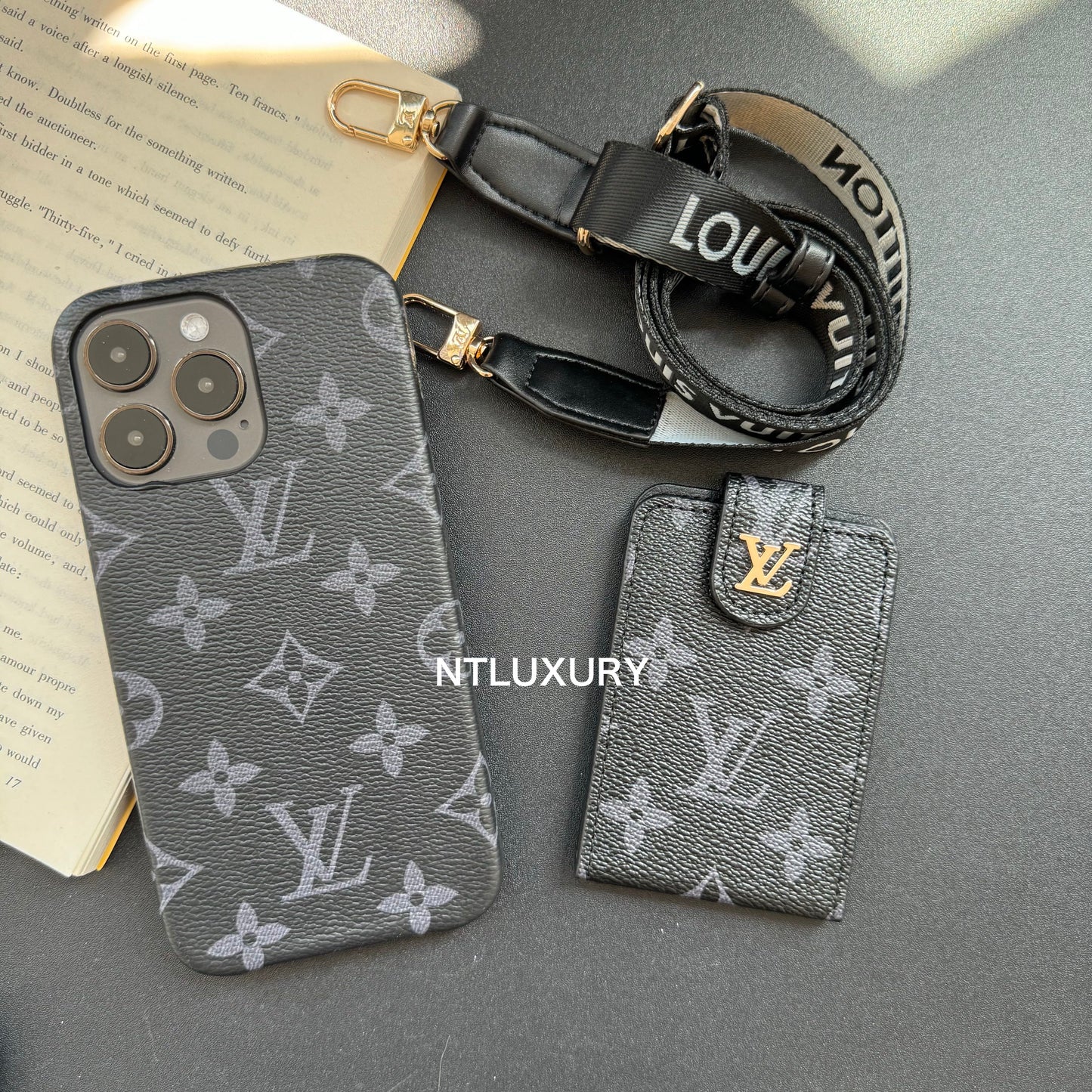 Downside Pocket Design Samsung Case (3 Pieces)
