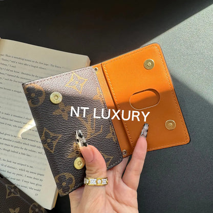 Coque de téléphone au design floral traditionnel et fabuleux