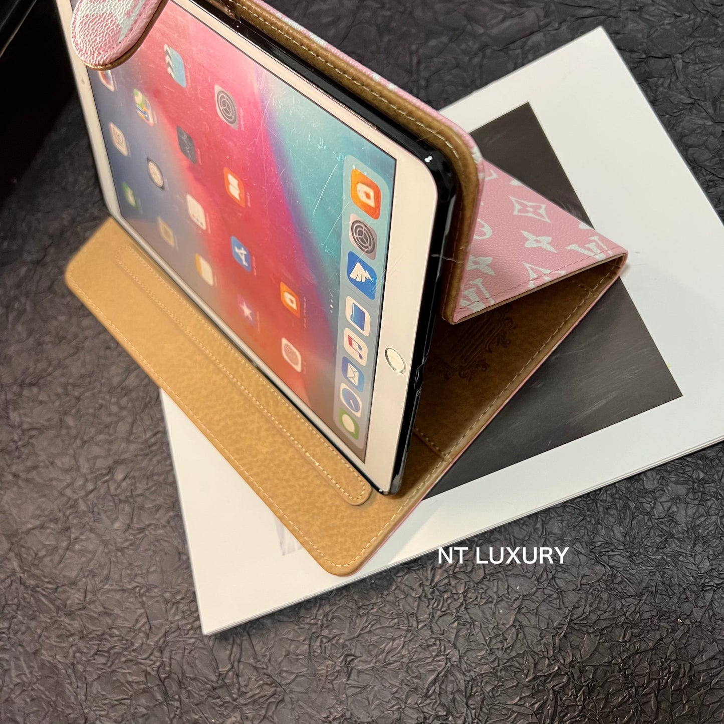 Cute Fancy iPad Case (Pink Love)