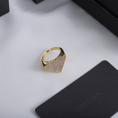 Anillo Abierto de Moda con Triángulo de Diamantes