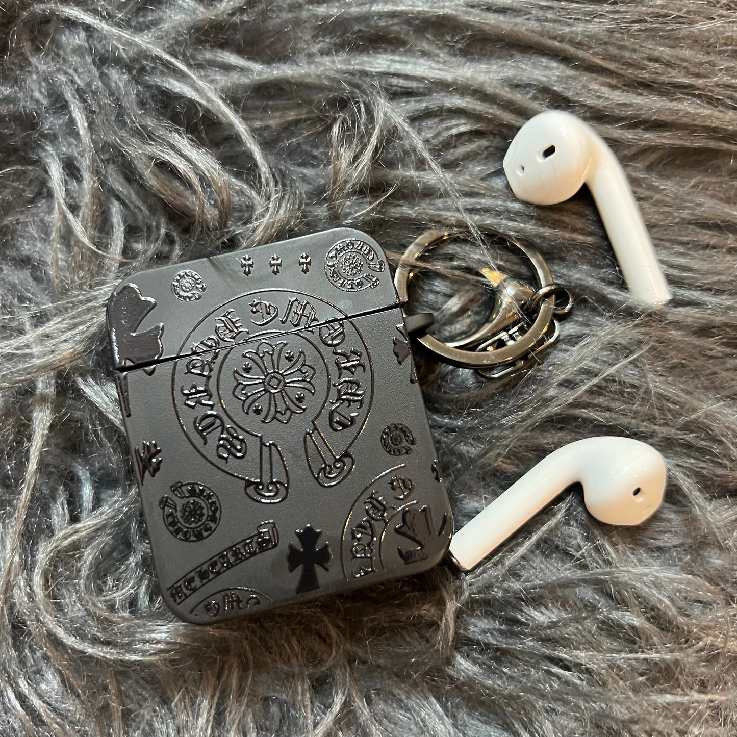 Black Trendy Airpods Case ( Heart Fun )