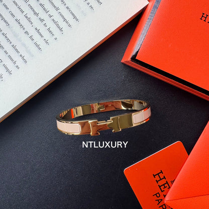 Slim Hot Girl Bracelet