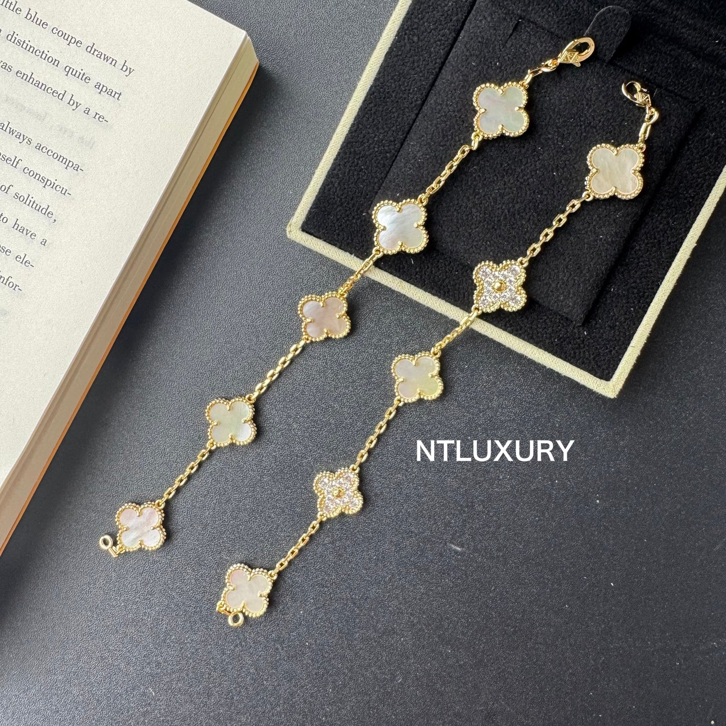 Shell Girl & Shining Leaves Bracelet (White)