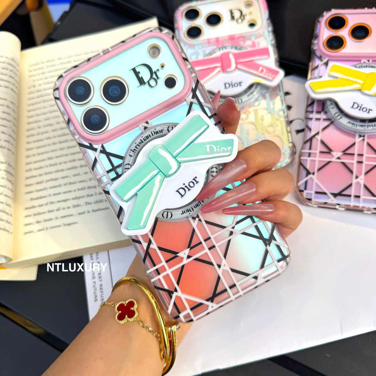 Chameleon Dove Magsafe Phone Case with Bow Knot Holder
