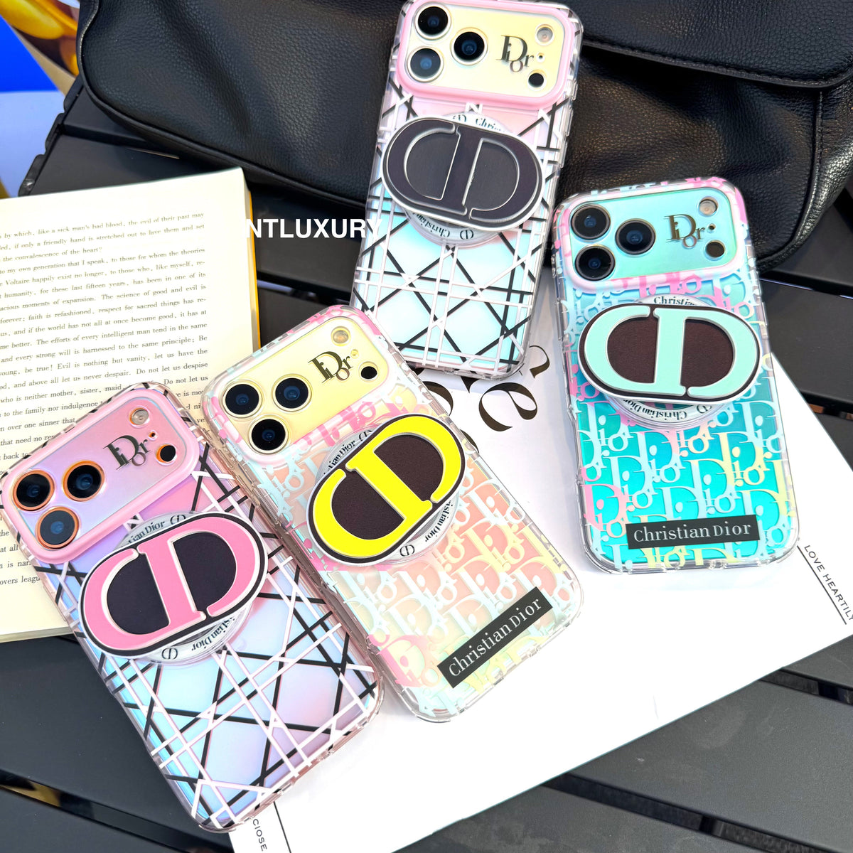 Chameleon Dove Magsafe Phone Case with CD Holder