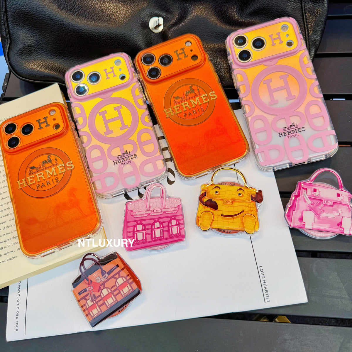 Chameleon Horse Magsafe Phone Case with Doll Bag Holder