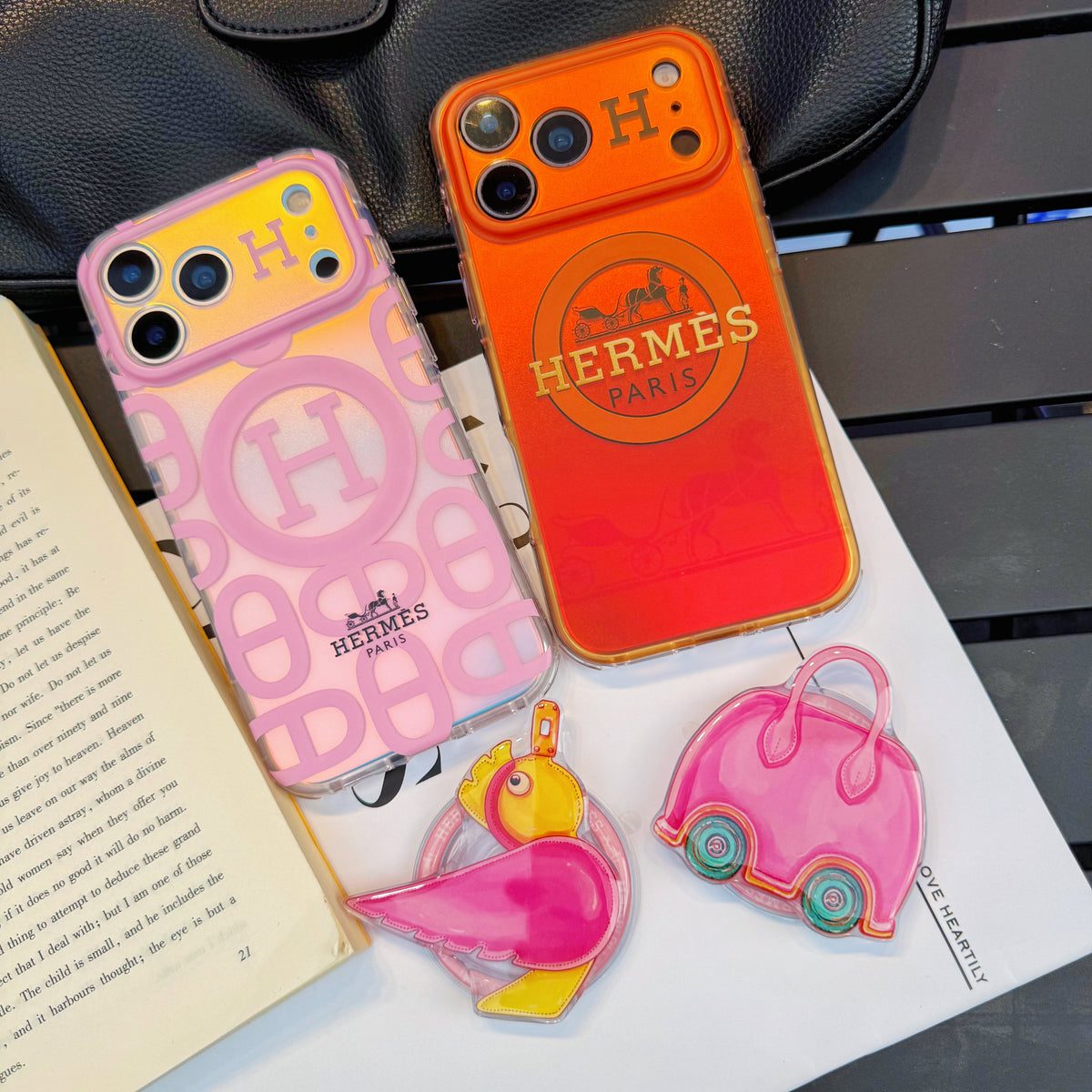 Chameleon Horse Magsafe Phone Case with Shoes Holder