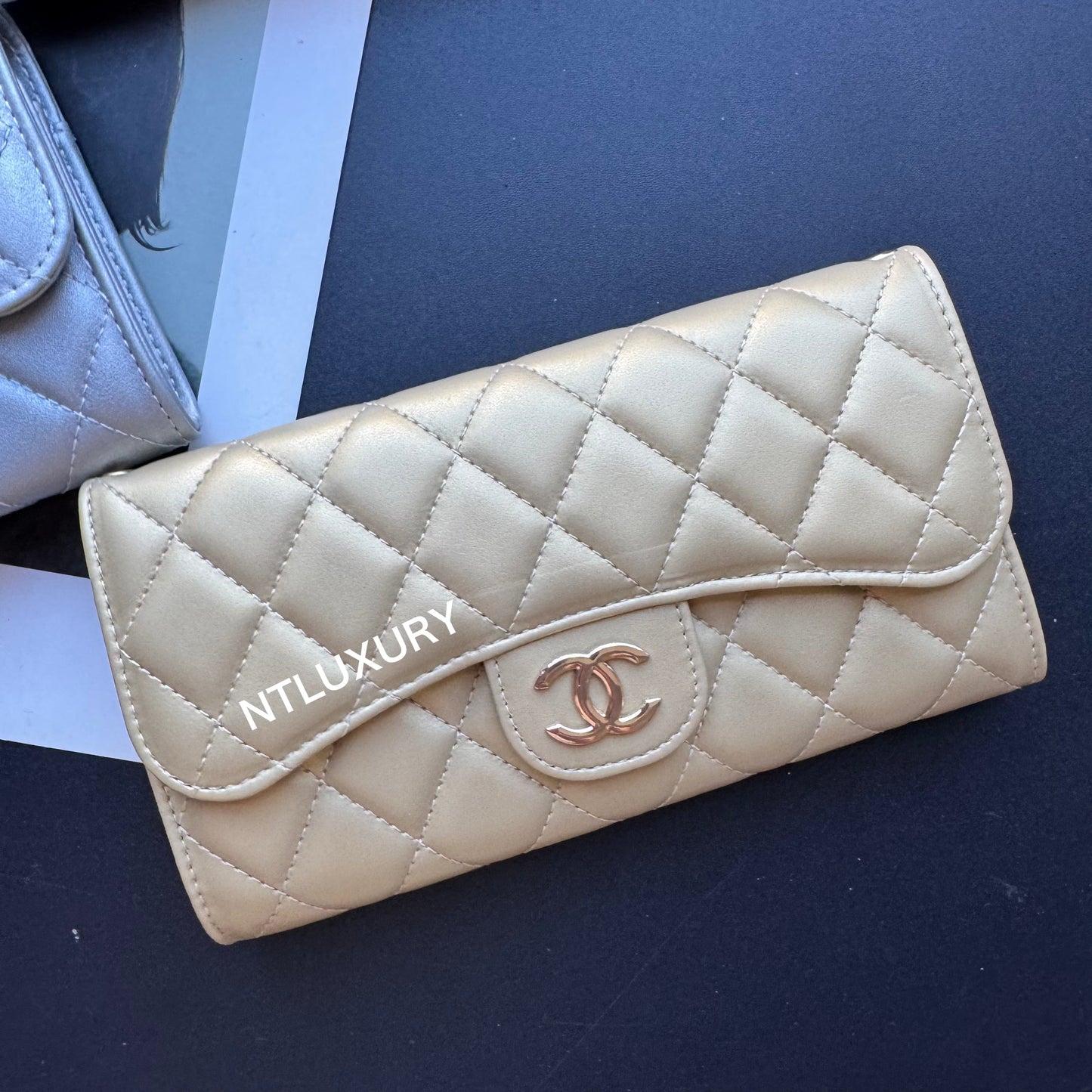 Coco Fine Large Wallet with Chain (Glossy 8 Color)