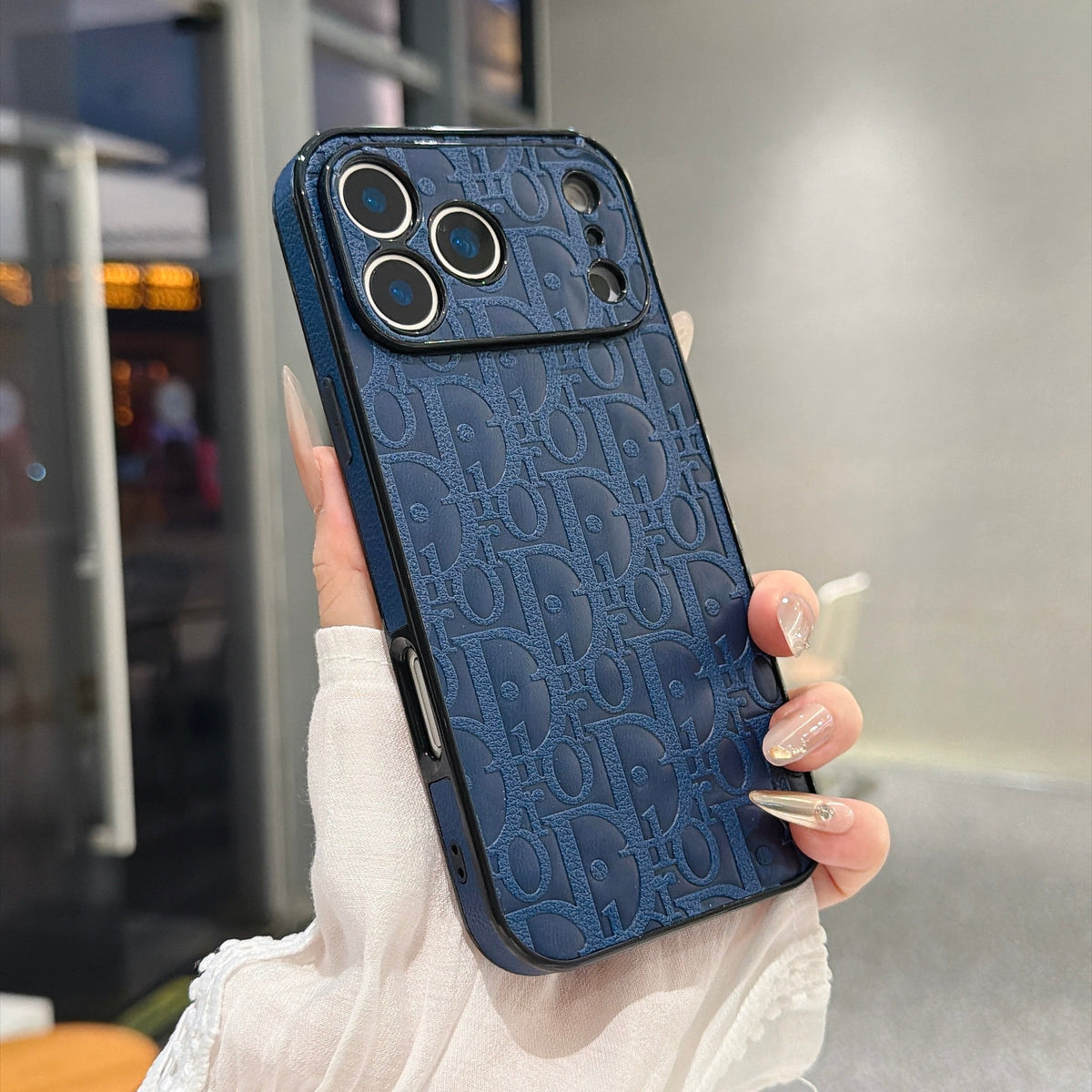Custodia protettiva completa per telefono con colomba colorata