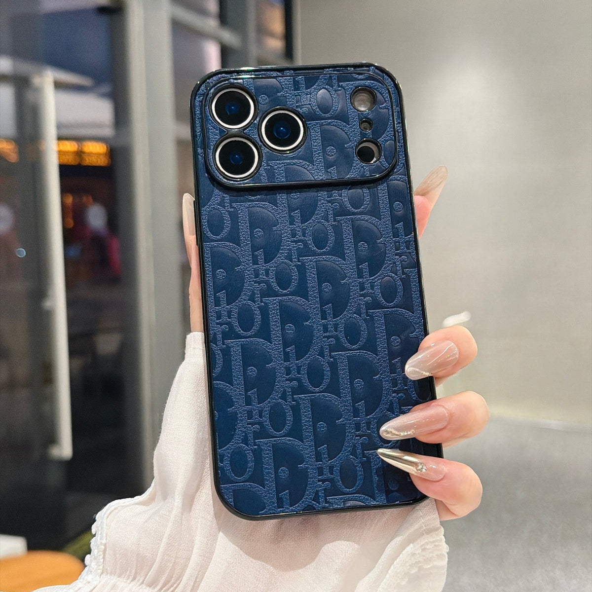 Custodia protettiva completa per telefono con colomba colorata