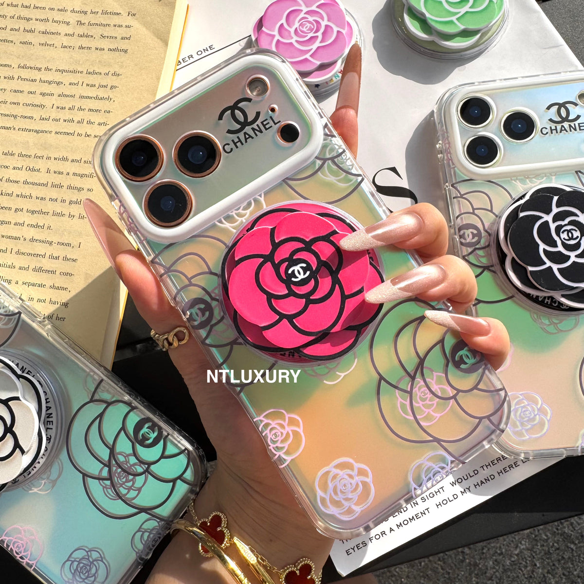 Chameleon Flower Magsafe Phone Case with Flower Holder