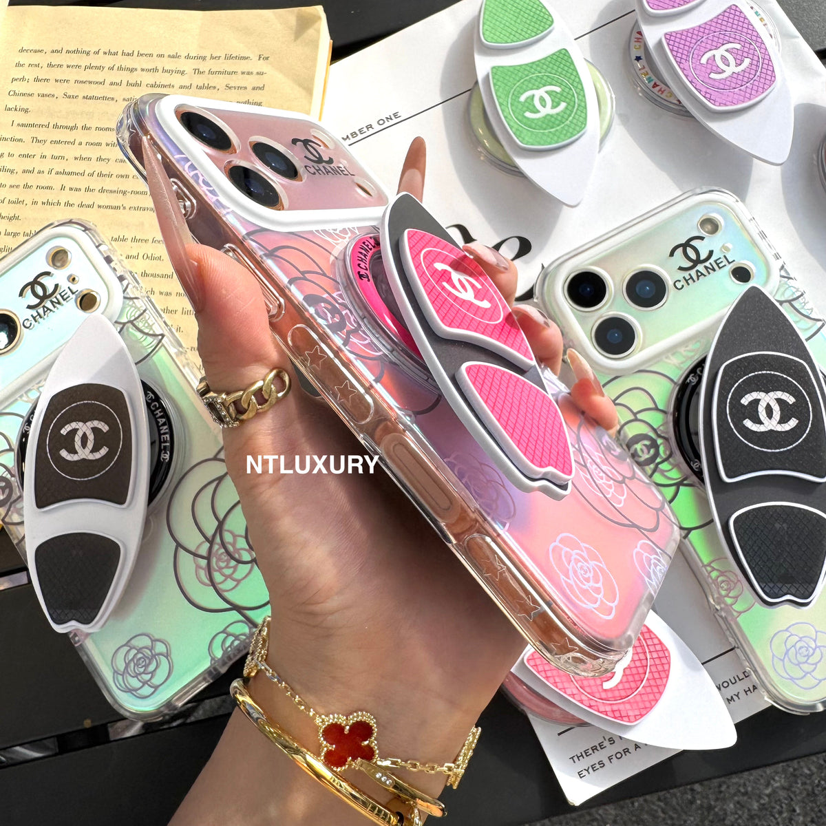 Chameleon Flower Magsafe Phone Case with Skateboard Holder