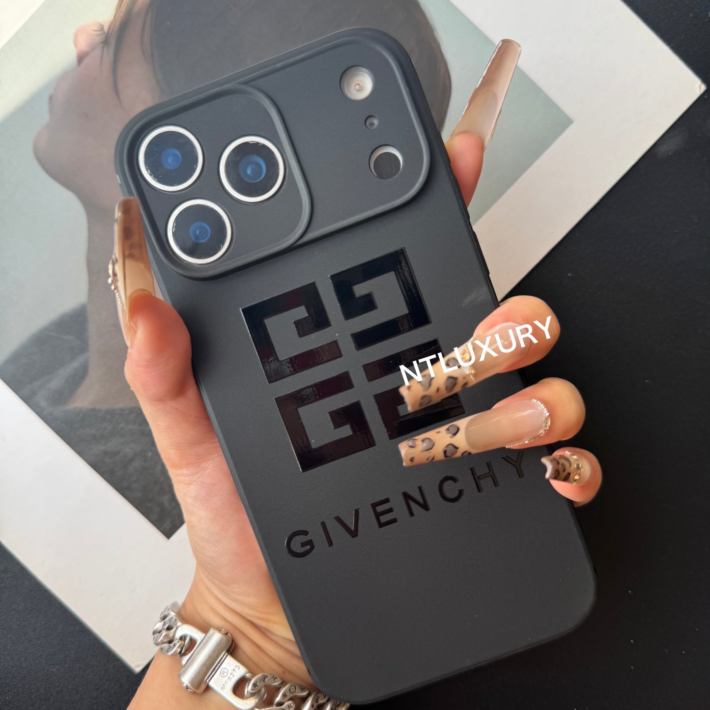 Black Trendy Phone Case ( GI)