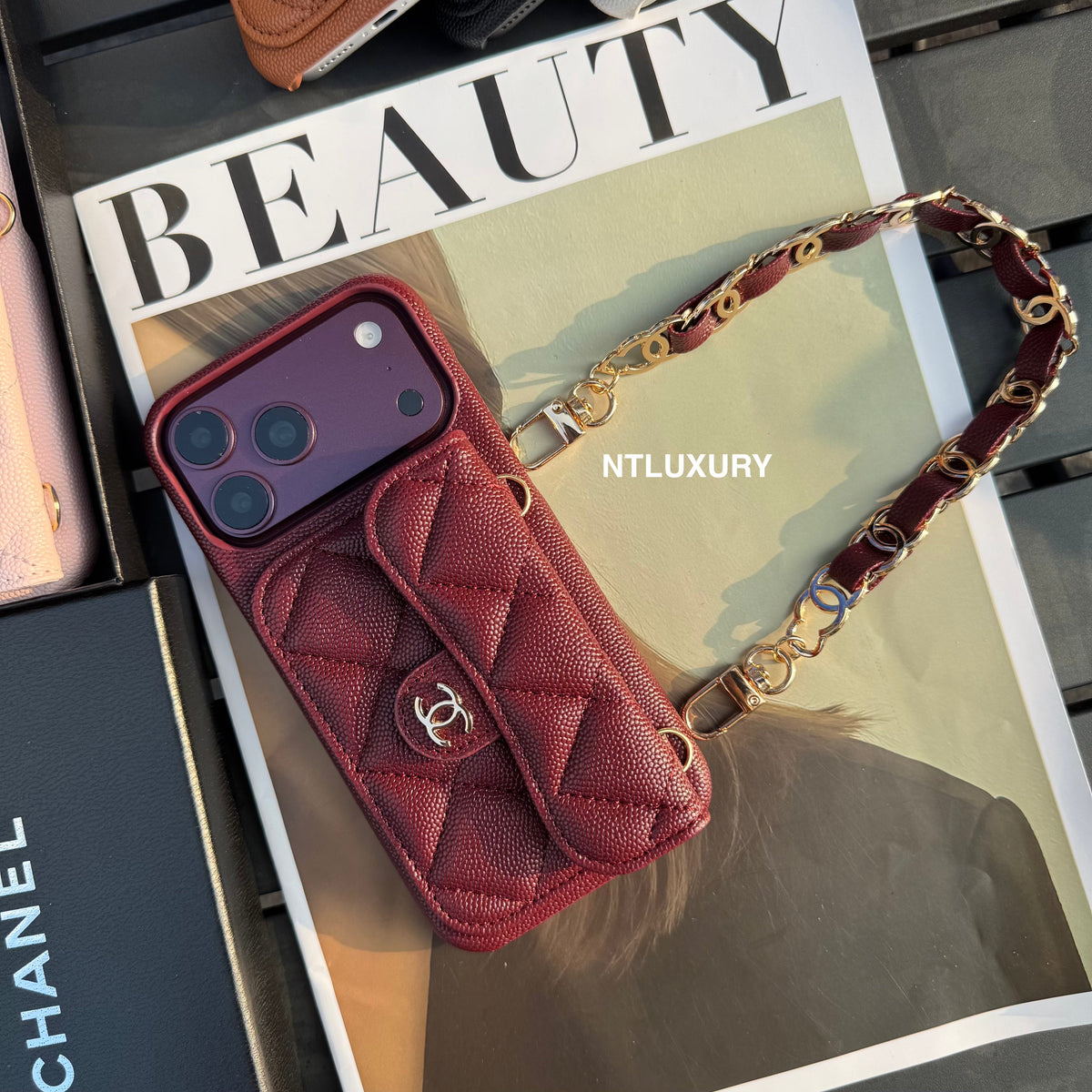 Classic CC Design Phone Case with Short Strap (COME WITH BOX) -10 Color