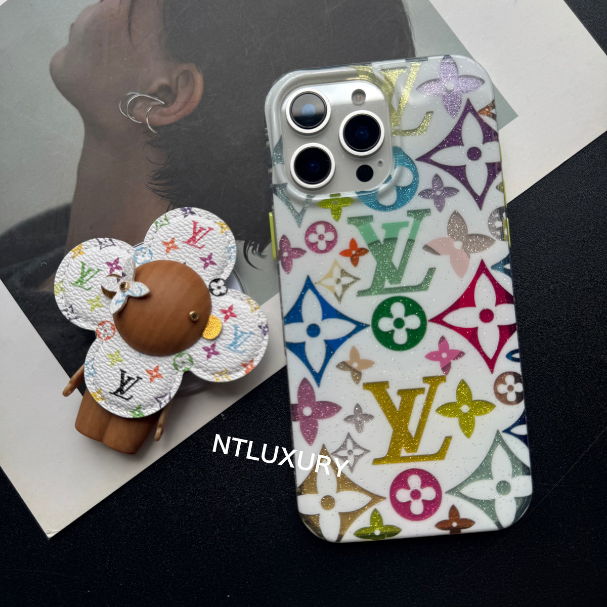 White Love Phone Case with Magsafe Holder