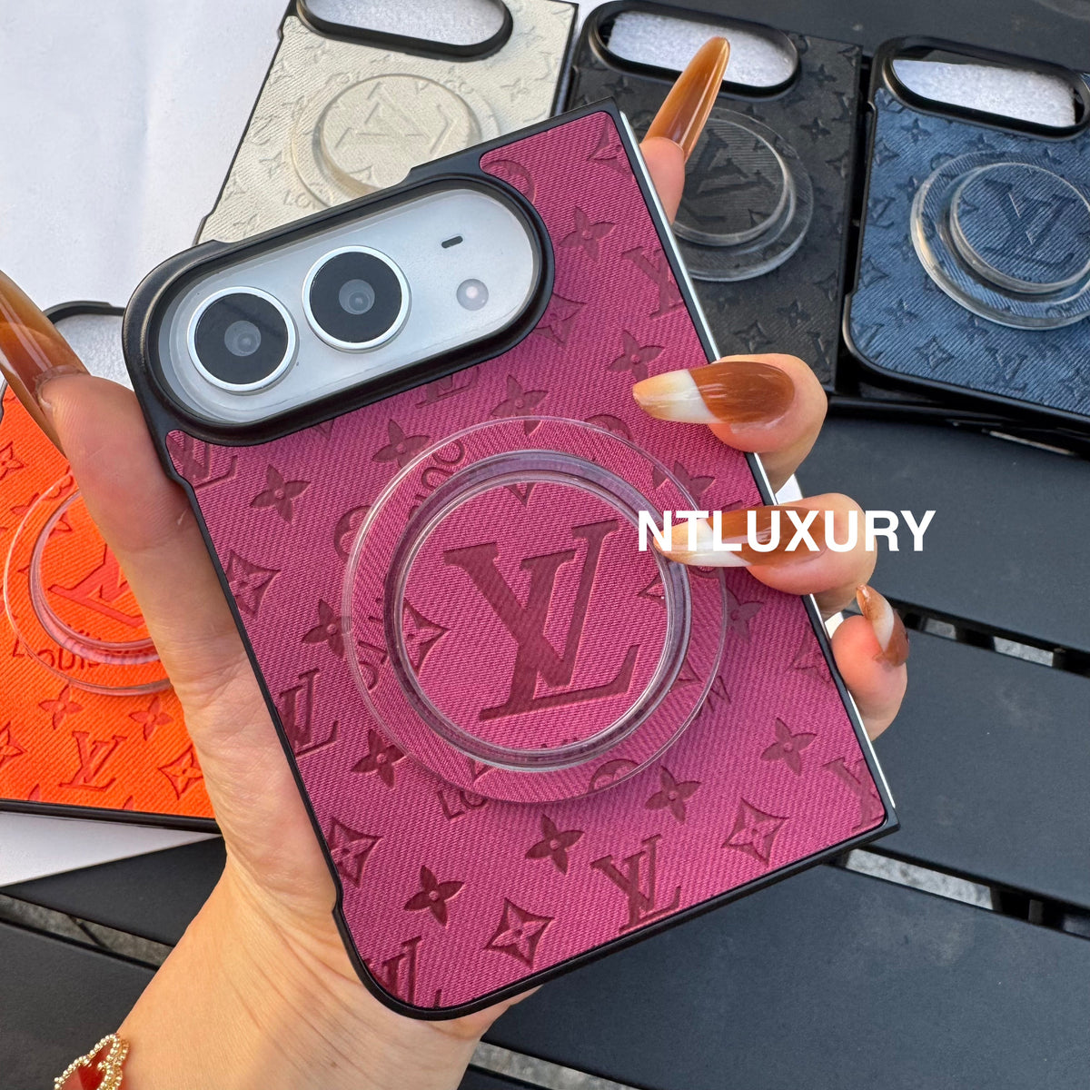 Funda de teléfono colorida de mezclilla con diseño de chica y corazón para iPhone Duo con soporte MagSafe