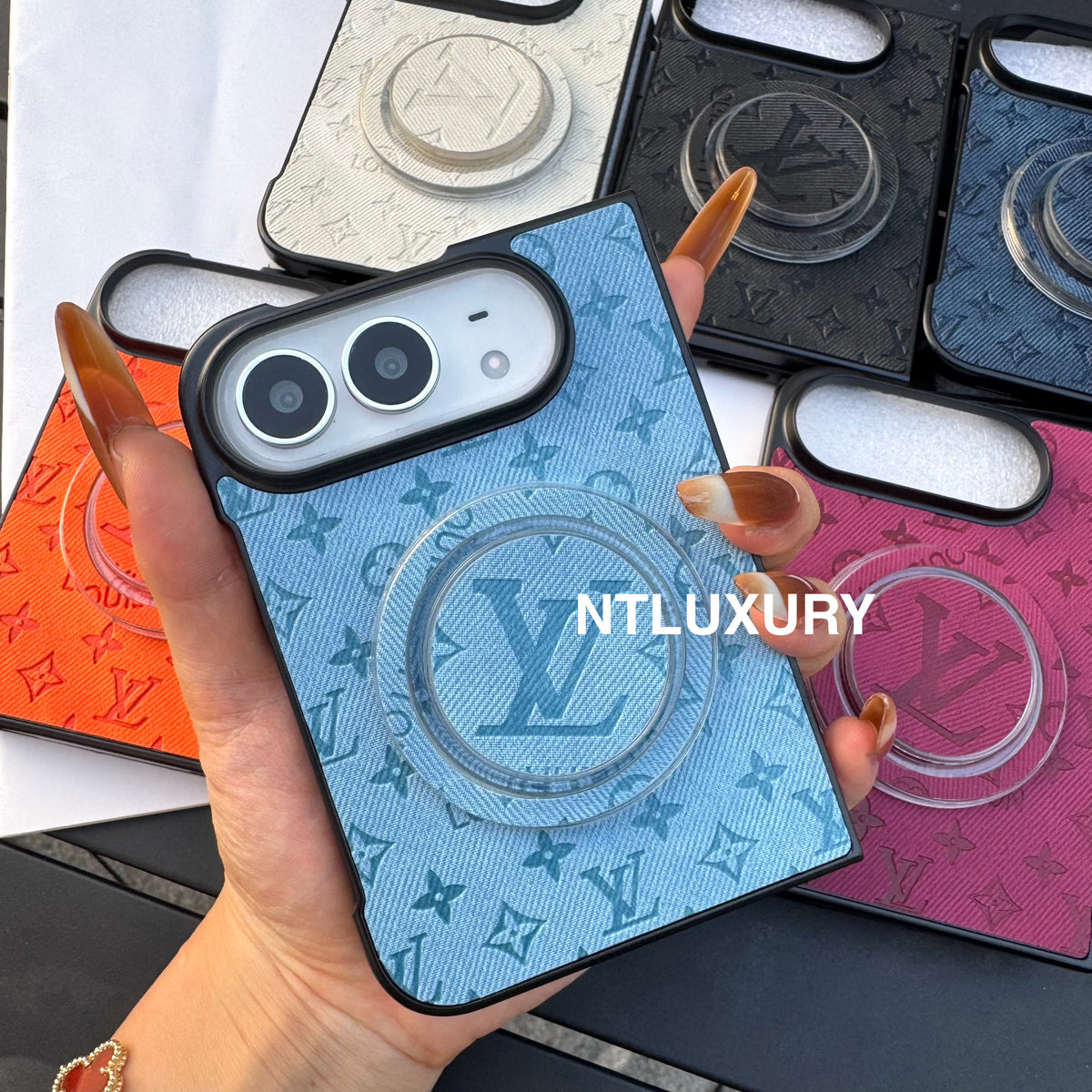 Funda de teléfono colorida de mezclilla con diseño de chica y corazón para iPhone Duo con soporte MagSafe
