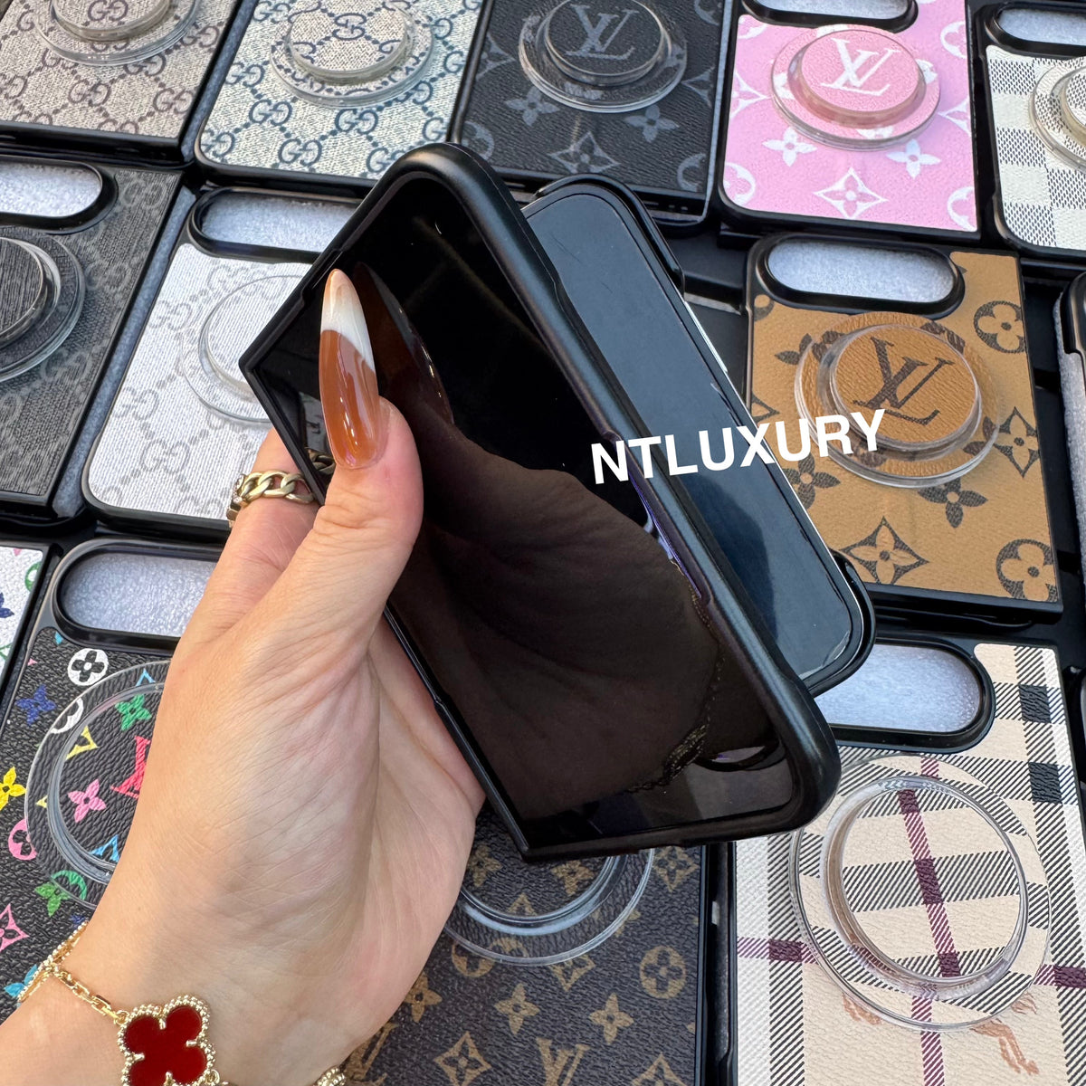 Traditional Design Phone Case For iPhone Duo with Magsafe