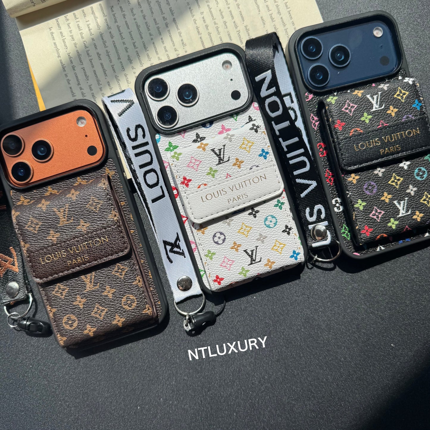 New Fancy Traditional Phone Case with Purse & Stripe (Small Love)