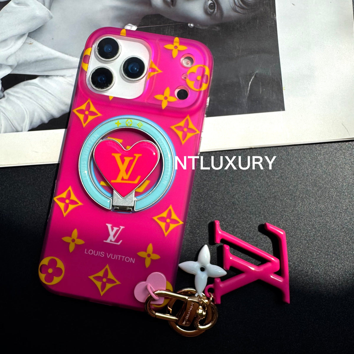 Transfer Color Laser Vivian Magsafe Phone Case with Holder & Pendant