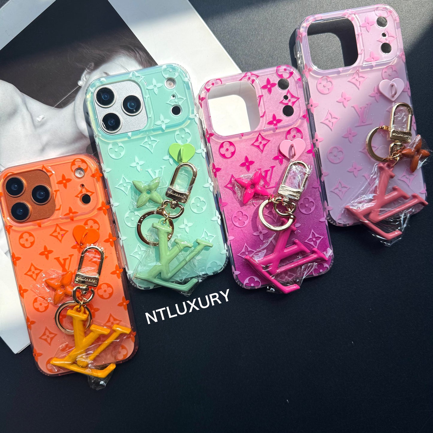 Orange Color Love Phone Case With Pendant