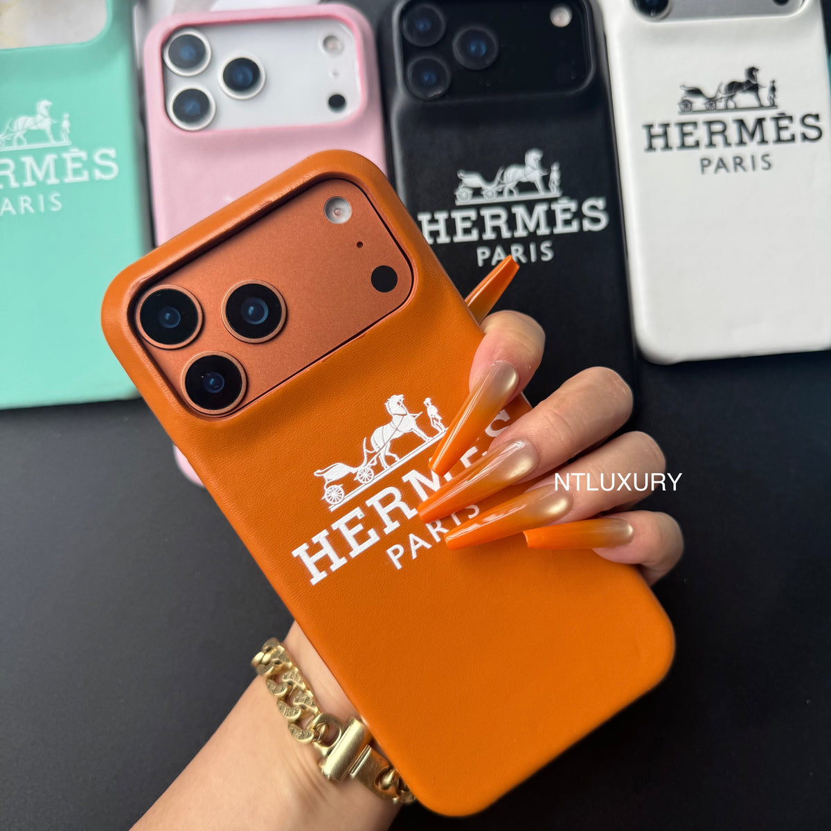Cover colorata per telefono con cavallo