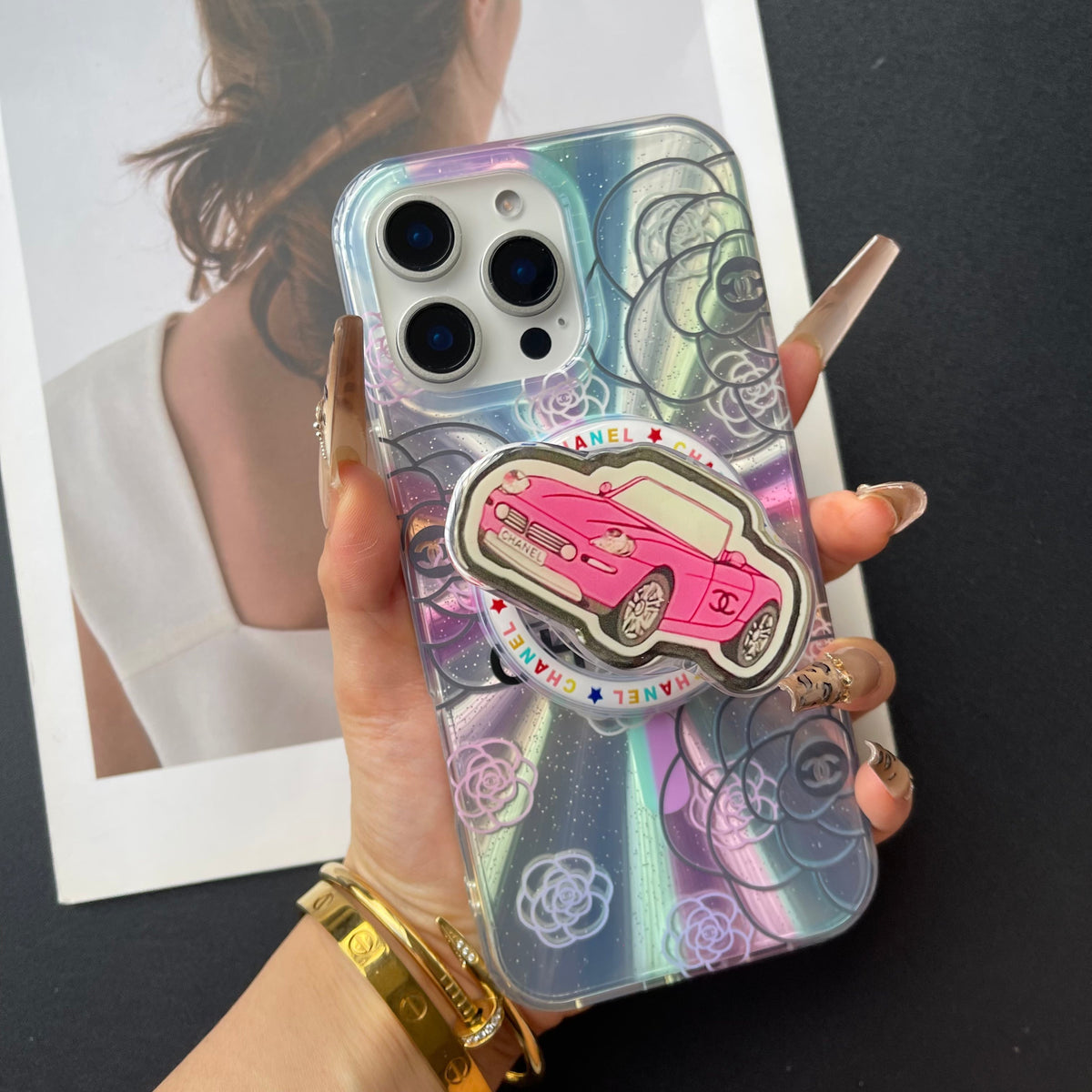 Coque de téléphone Magsafe Laser Car Girl avec support Magsafe